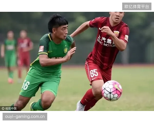 浙江队边路连环推进带动攻势